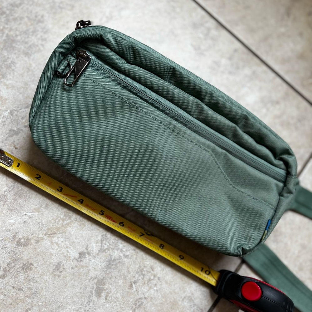 Green Crossbody Waist Bag NWOT
